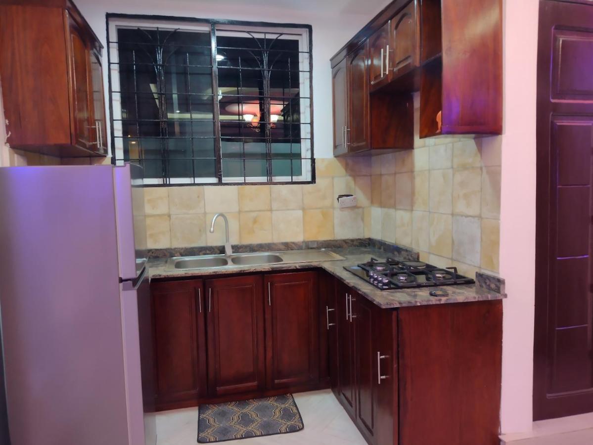Mkamiti Villa - Airport Hotel With Free Shuttle Dar es Salaam Exterior photo
